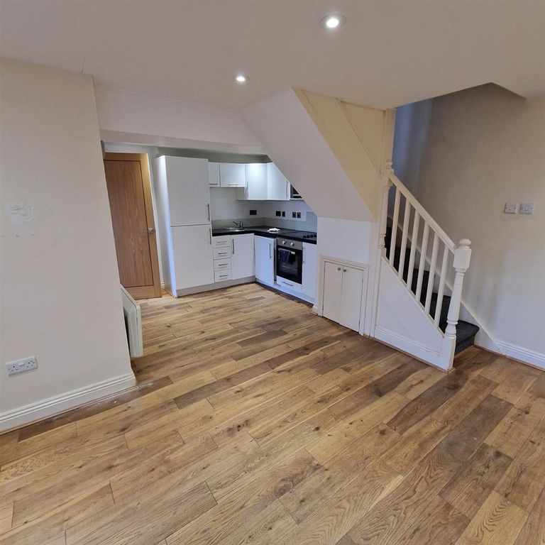 Property photo 2 of 6 20240906_185859_Resized.Jpg