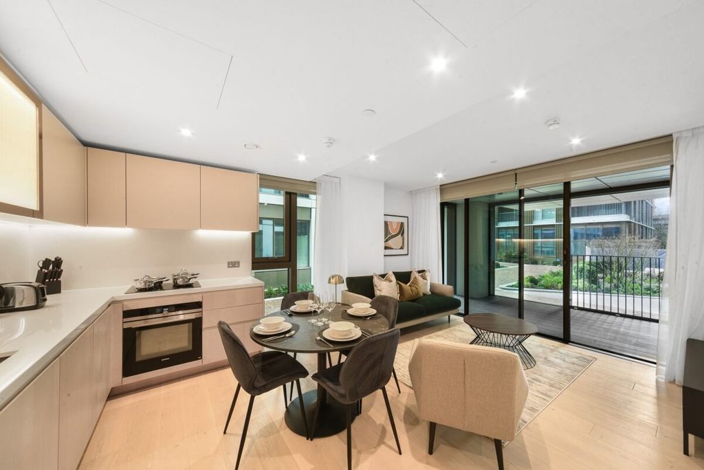 Property photo 1 of 13 Dsc_2930_High