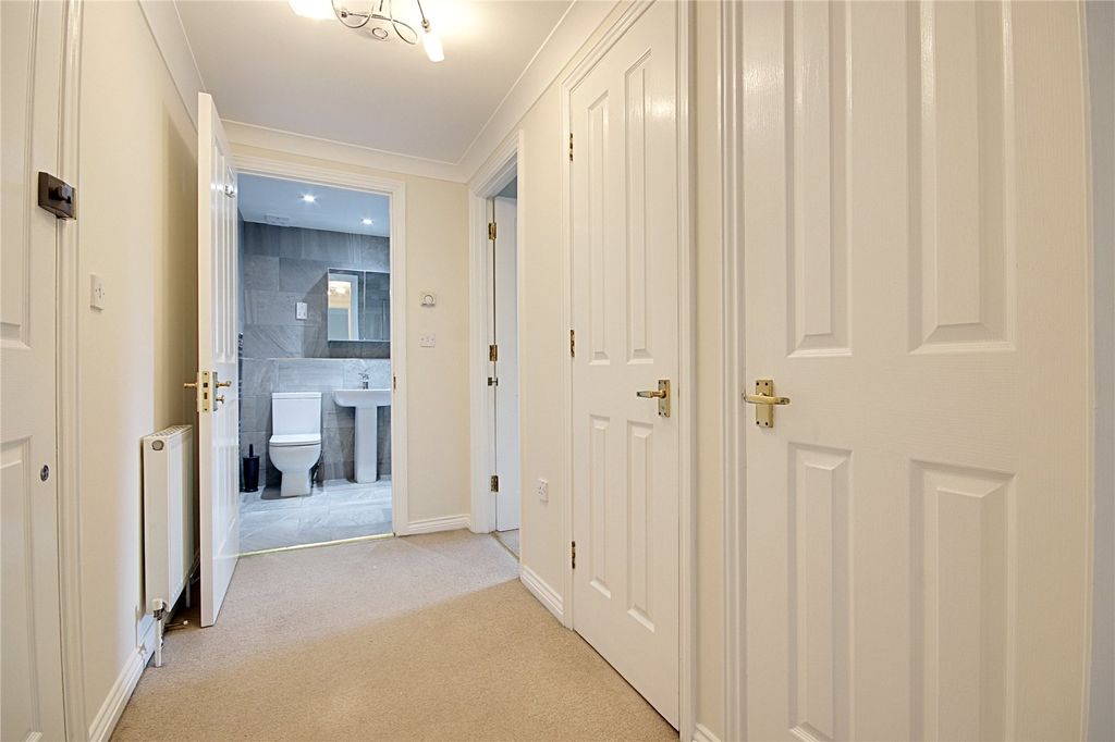 Property photo 2 of 10 Picture No. 09