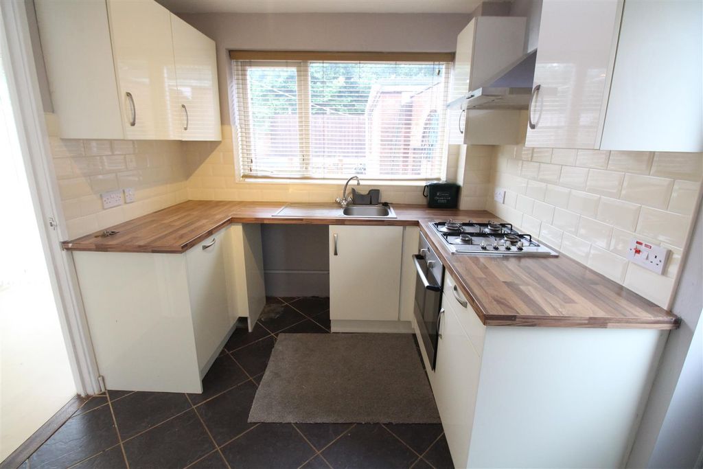 Property photo 3 of 10 Img_9970.Jpg