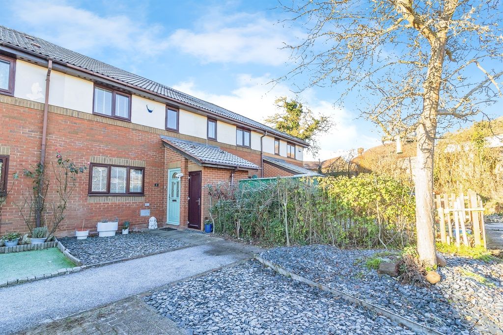 Property photo 1 of 14