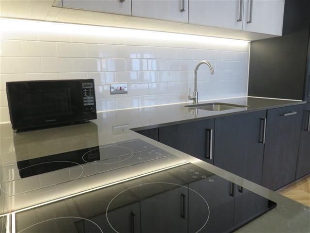 Property photo 3 of 12 Kitchen