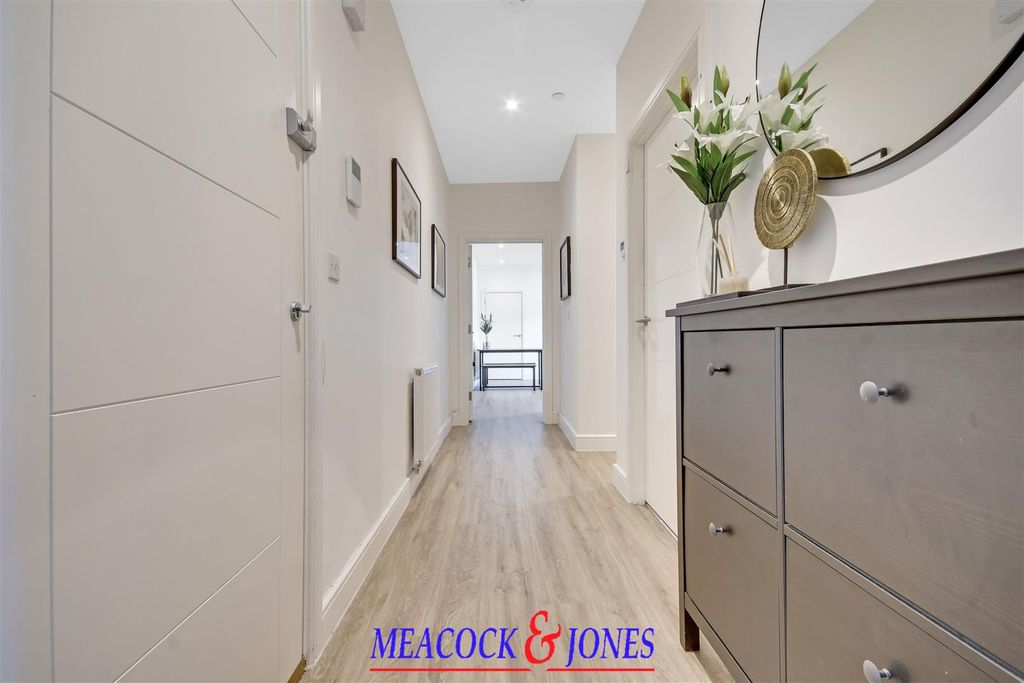 Property photo 2 of 13 Dsc_1991-Dsc_1995.Jpg