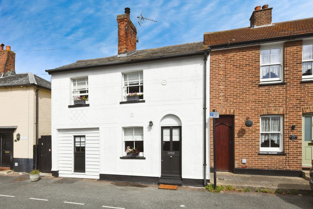 Property photo 2 of 22