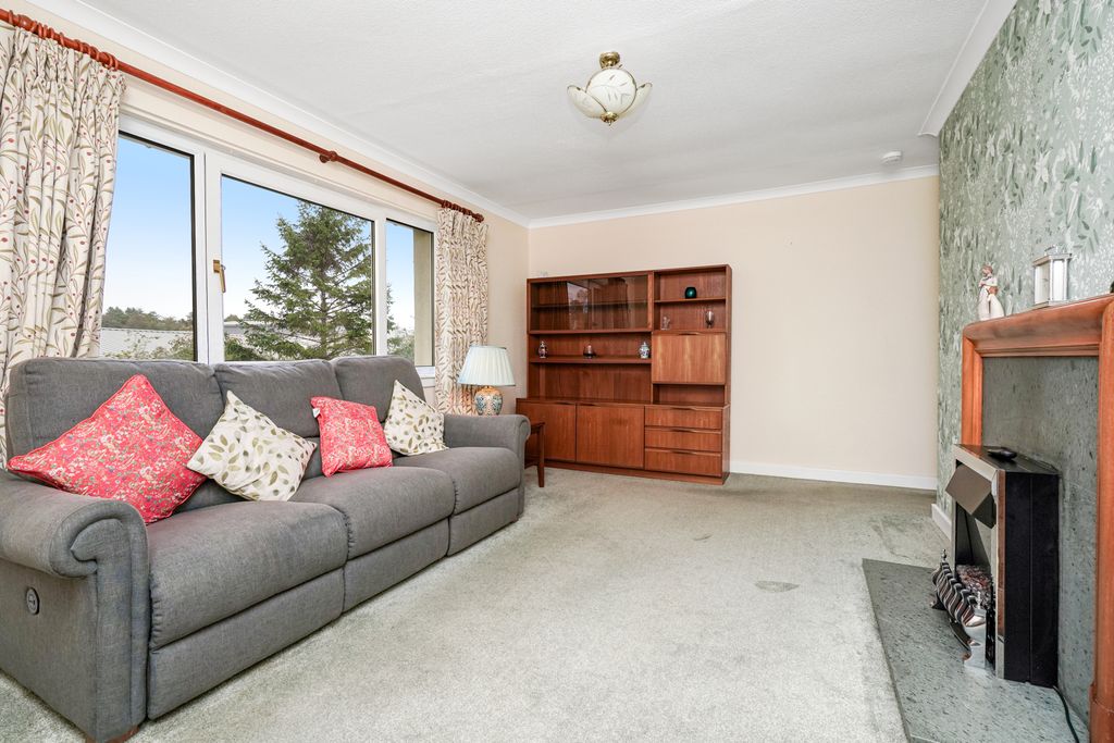 Property photo 3 of 19 Property Image 3