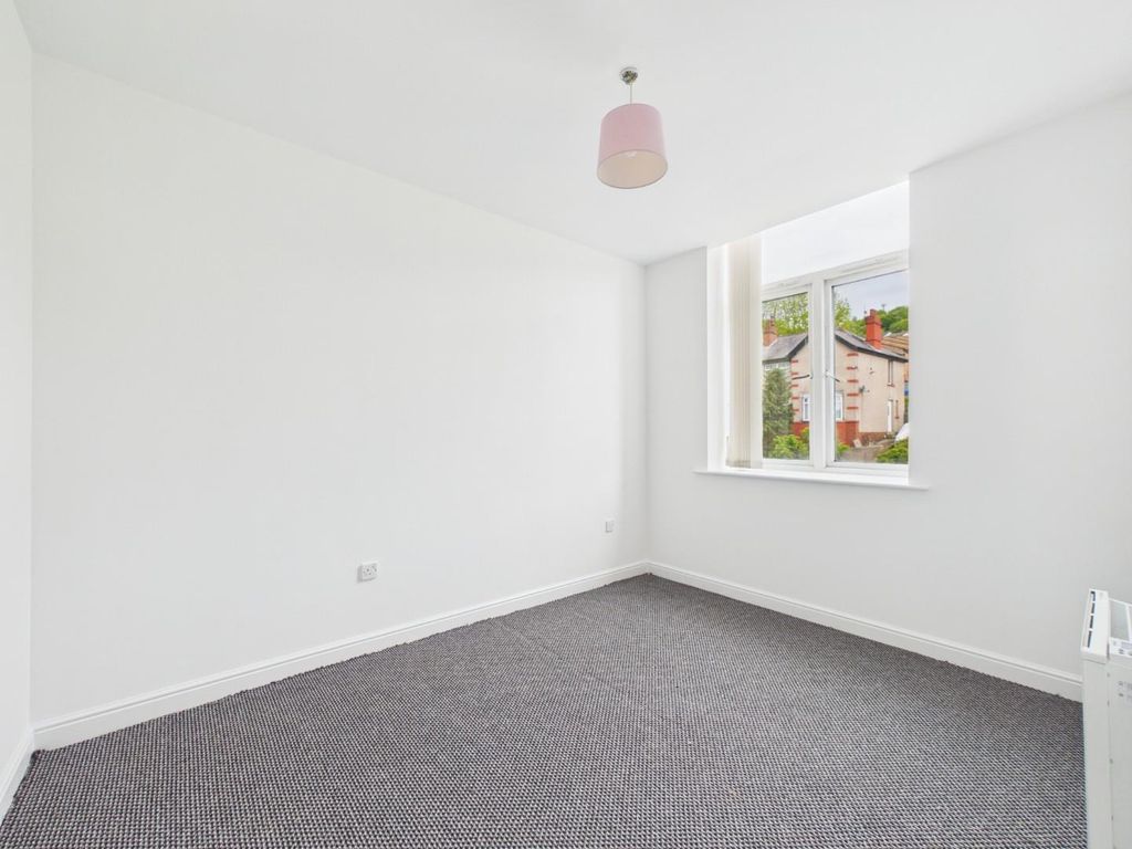 Property photo 3 of 9 Cam01268G0-Pr0468-Still007.Jpg