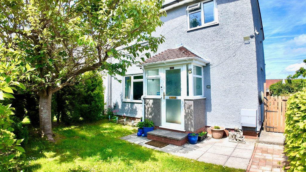 Property photo 1 of 32