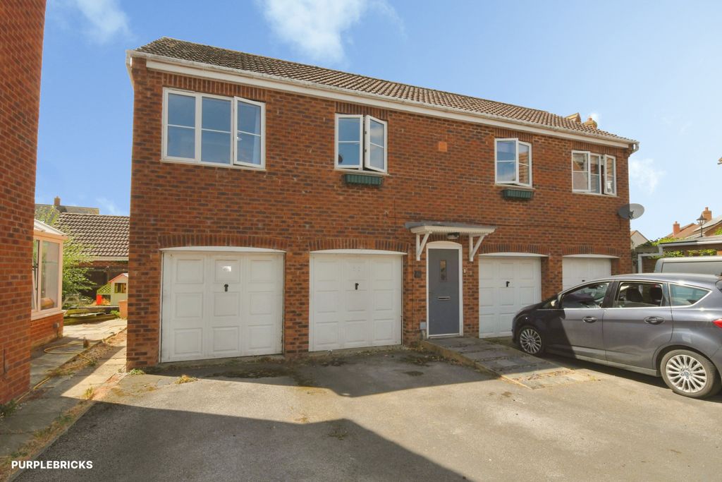 Property photo 1 of 24