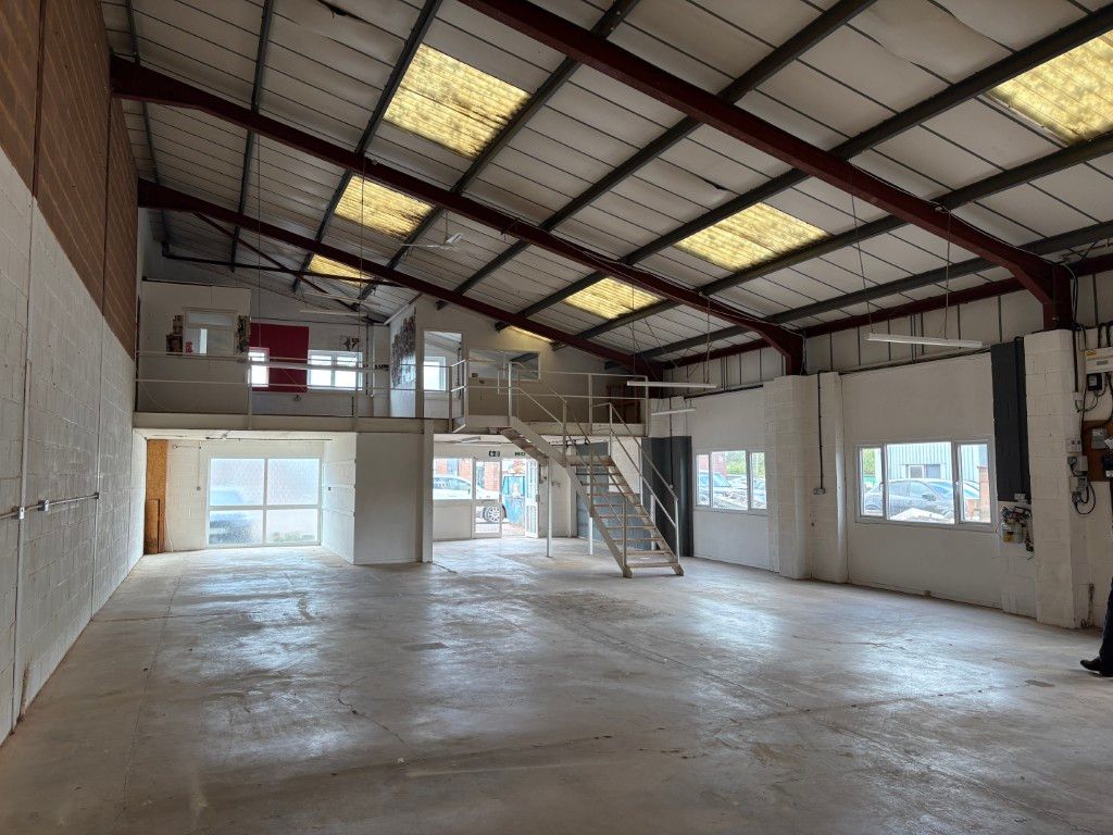 Property photo 2 of 6