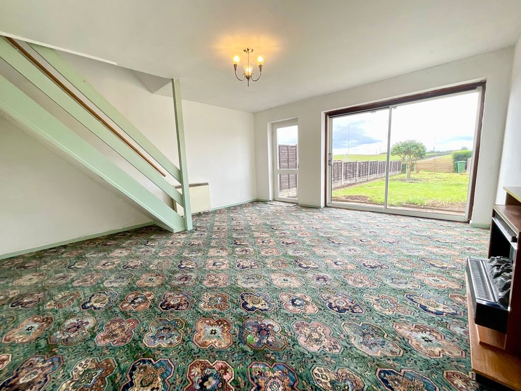 Property photo 3 of 11 Pbox-Img.Jpg