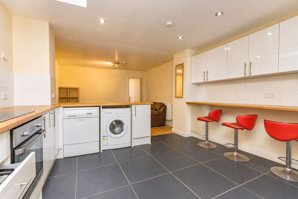Property photo 3 of 13 Img_8648.Jpg