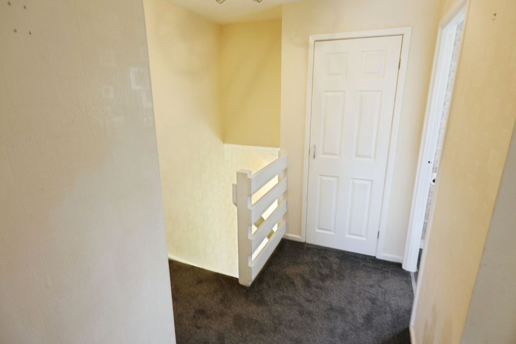Property photo 2 of 9 Pbox-Unknown-315790.Jpg
