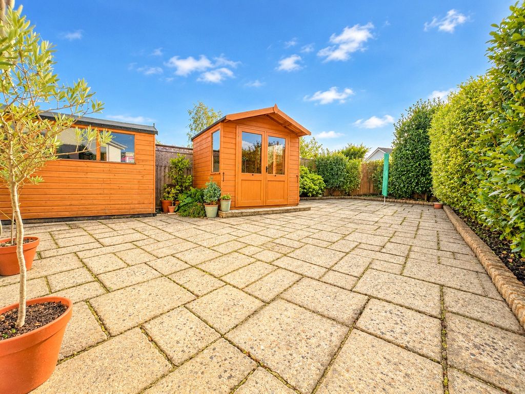 Property photo 2 of 17 Picture No. 10