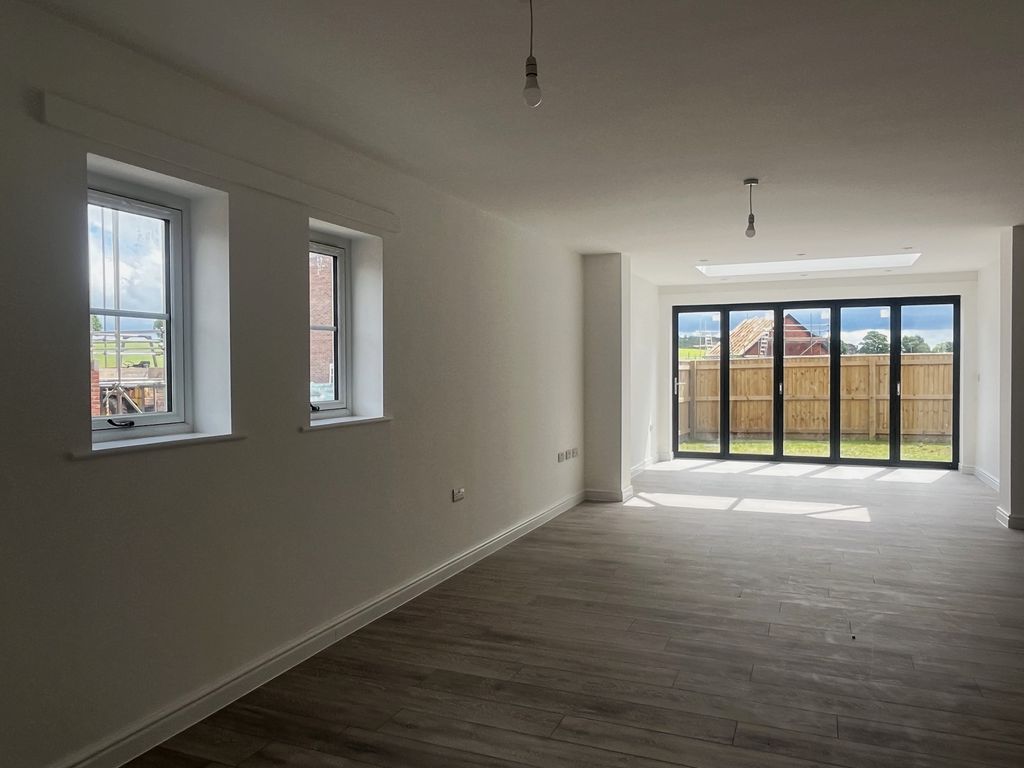 Property photo 3 of 12 Living Room