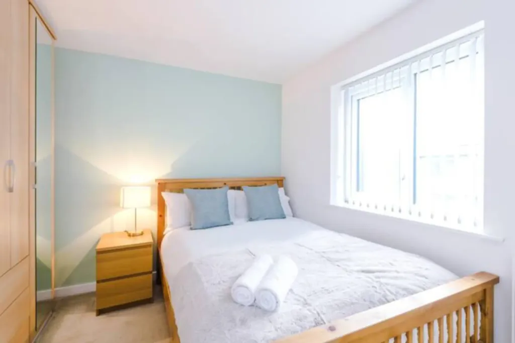 Property photo 2 of 6