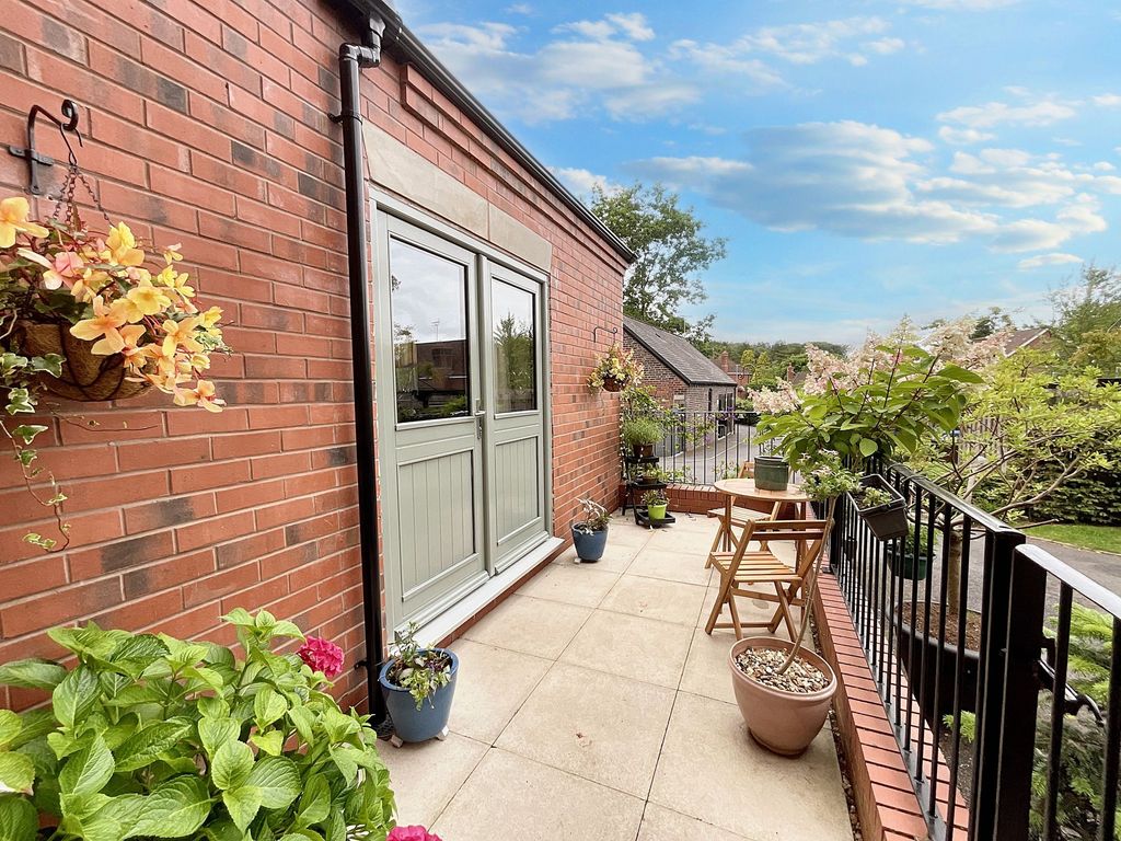 Property photo 3 of 23