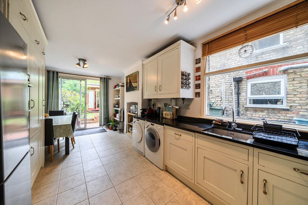 Property photo 3 of 20 1455000 (21).Jpg