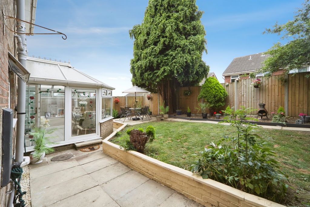 Property photo 2 of 18