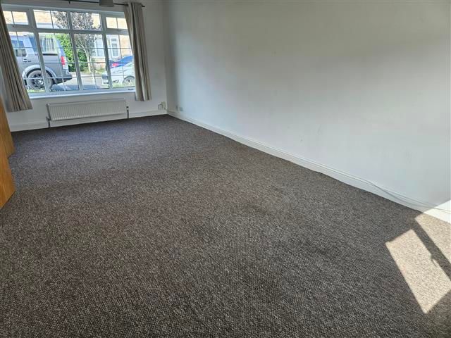 Property photo 2 of 7 Living Room