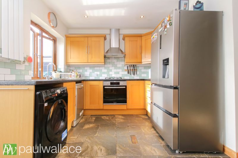 Property photo 3 of 15 Kitchen