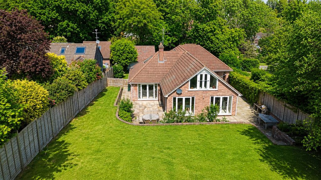 Property photo 1 of 19 Picture No. 20