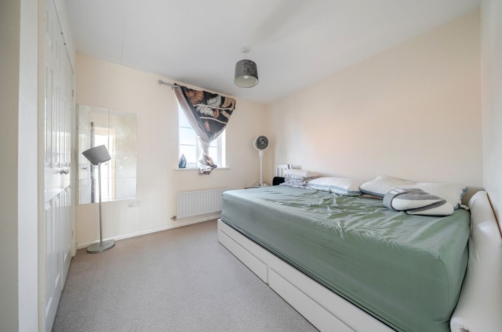 Additional image 10 of 2 bed flat for saleVenables Way, Lincoln, Lincolnshire LN2