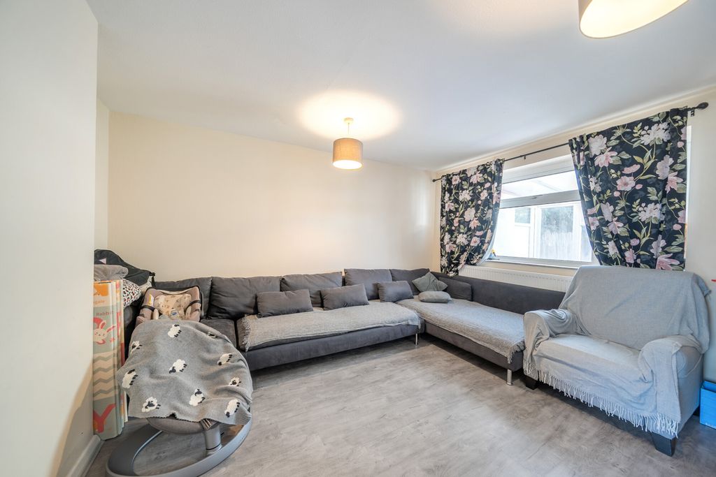 Property photo 3 of 18 1484358 (17).Jpg