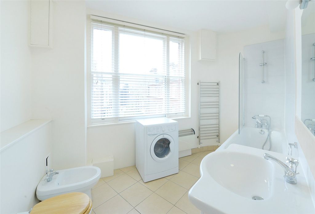 Property photo 3 of 9 Picture No. 07