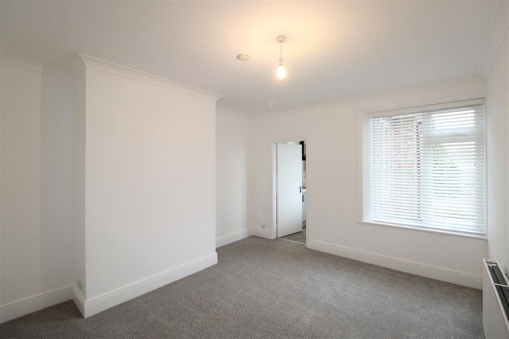 Property photo 2 of 9 Img_1974.Jpg