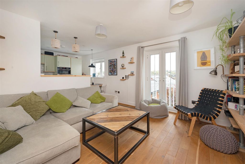 Property photo 2 of 16 Gab_5252 Copy.Jpg