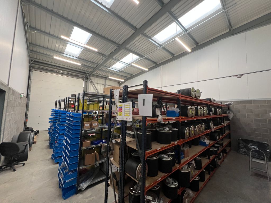 Property photo 3 of 6