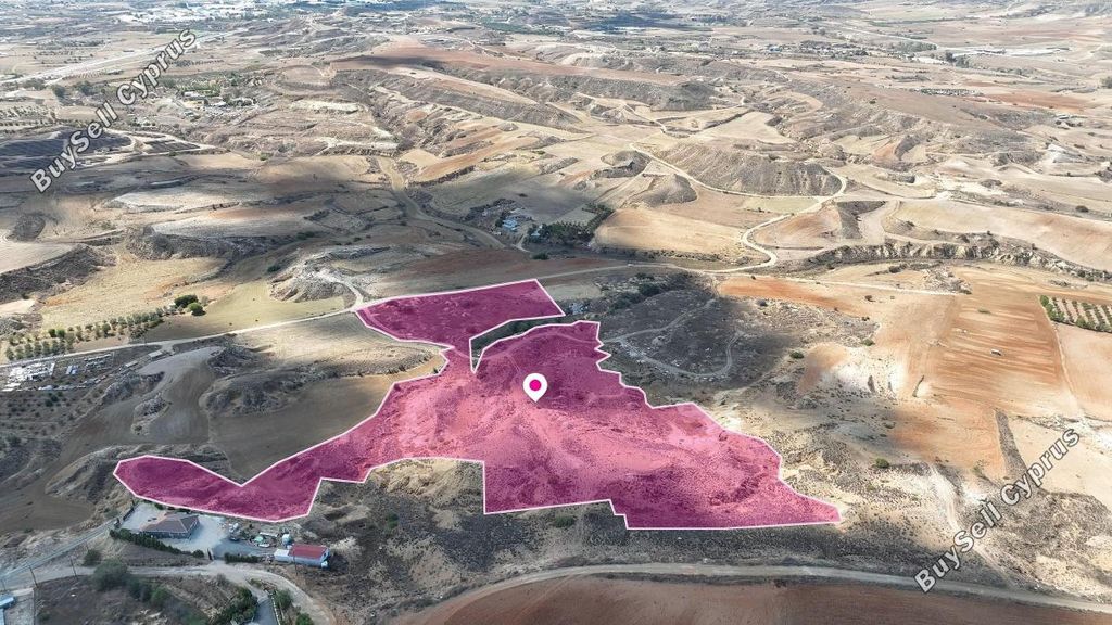 Property photo 3 of 4