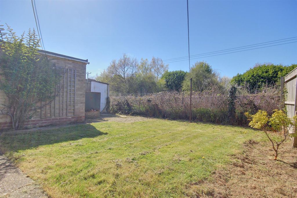 Property photo 2 of 11 Chestnut (1).Jpg