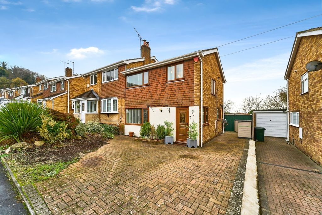 Property photo 1 of 15