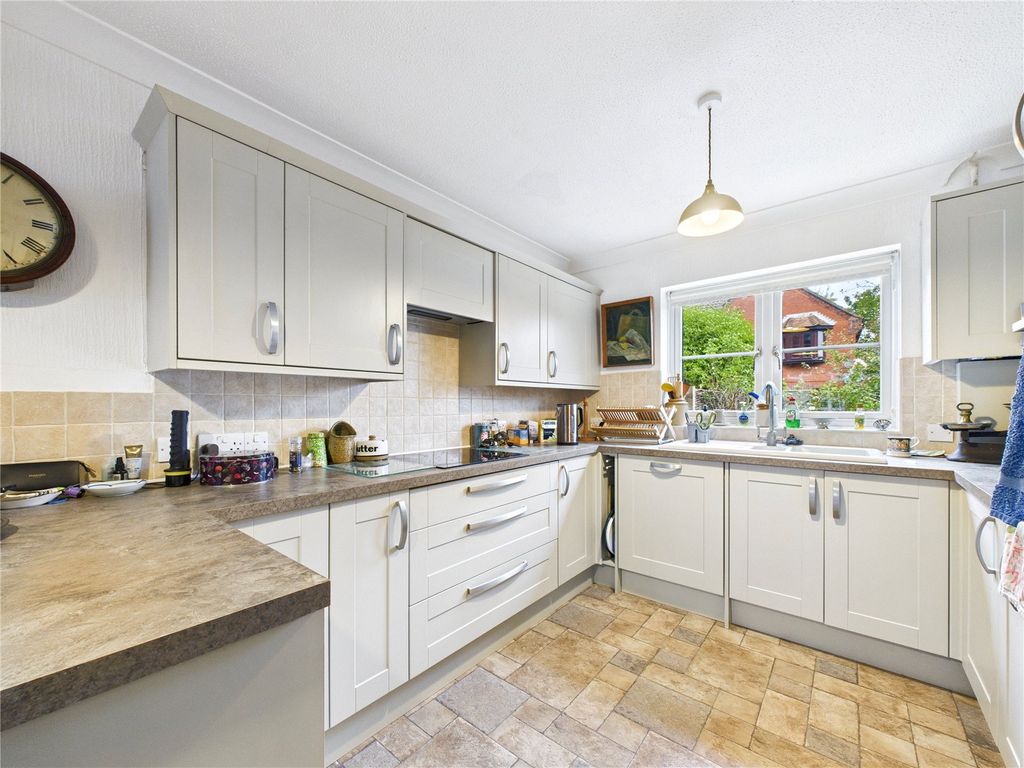 Property photo 3 of 18 3 - Picture No. 18