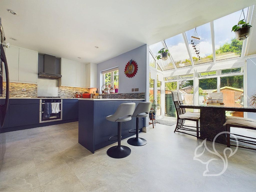 Property photo 2 of 28 Cam01659G0-Pr0087-Still006.Jpg