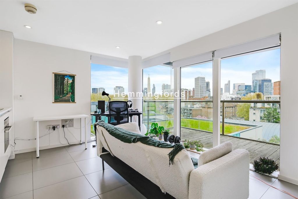 Property photo 1 of 16 02-149B86093-Hn-Hems-253, Dance Square-10-Medium.J