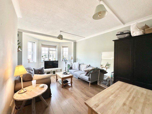 Property photo 2 of 12 Picture No. 07