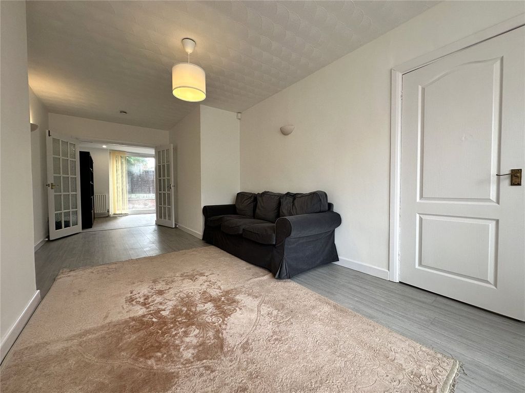 Property photo 2 of 20 Picture No. 39