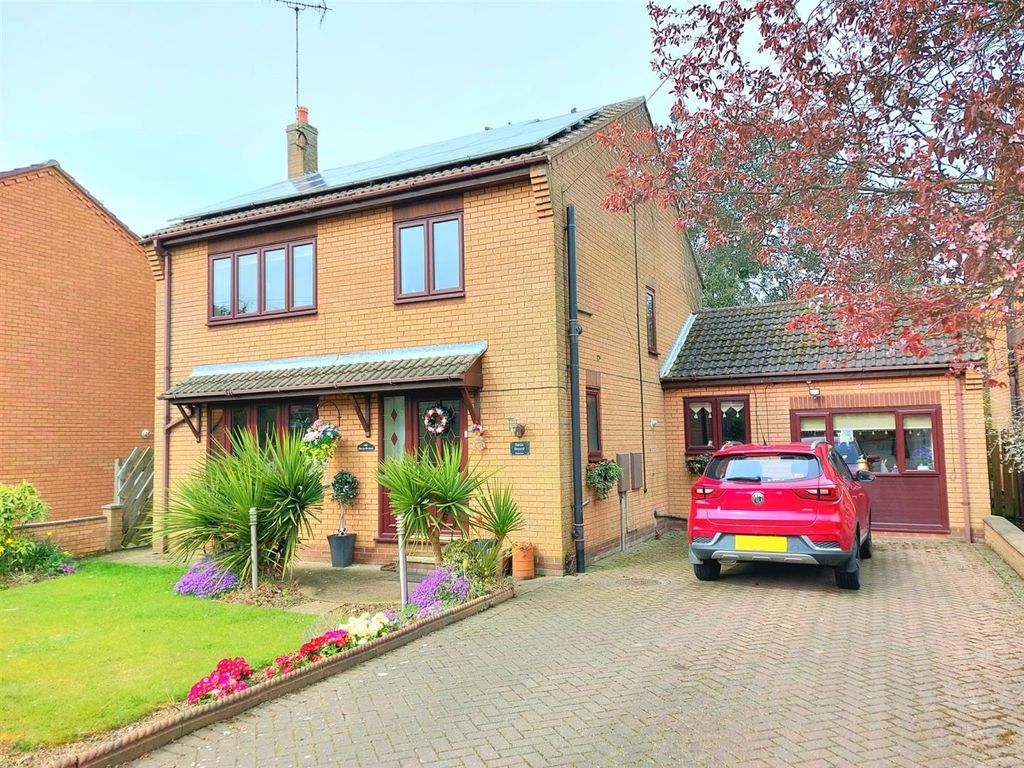 Property photo 1 of 21