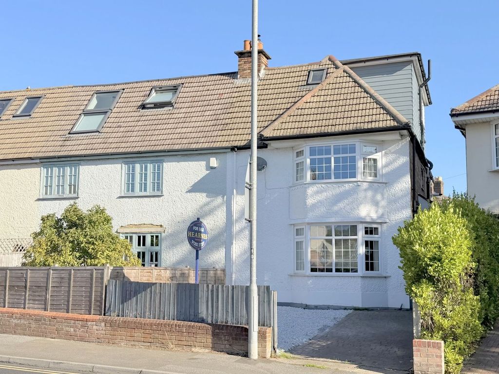 Property photo 2 of 30