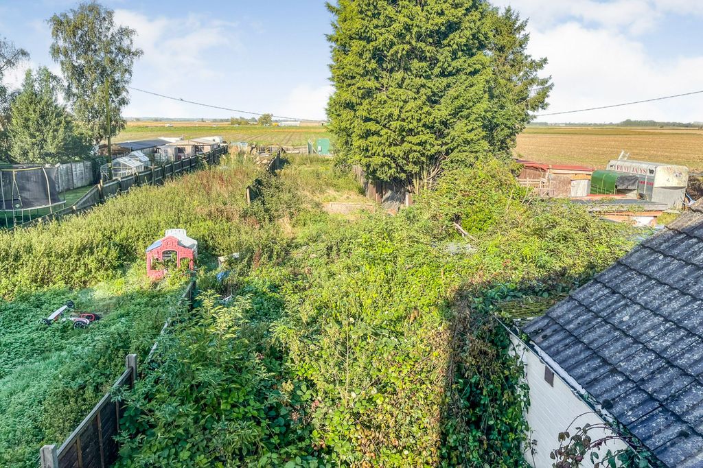 Property photo 2 of 12 230 Ramsey Road, Huntingdon, Pe26 2Tw