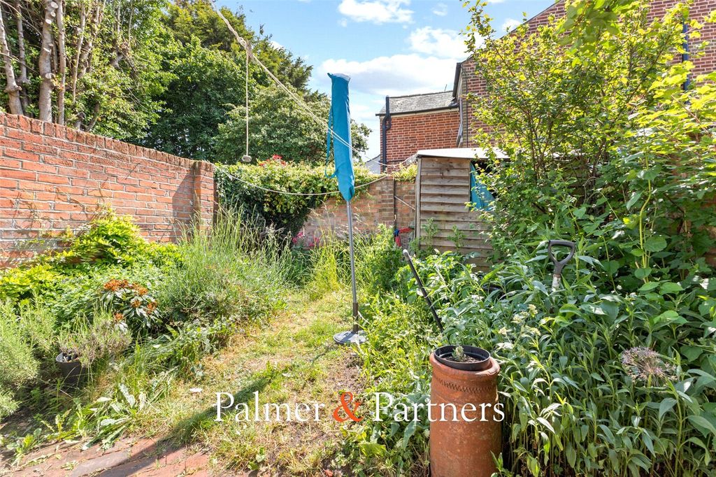 Property photo 3 of 17 Picture No. 09