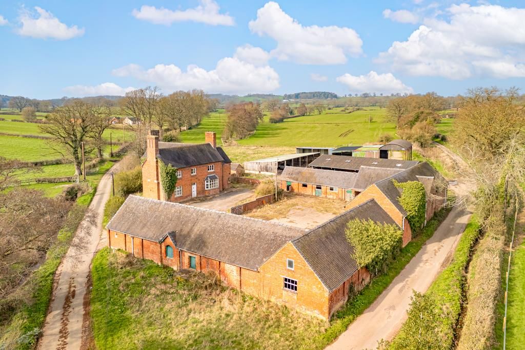 Property photo 1 of 15 Brook Farm