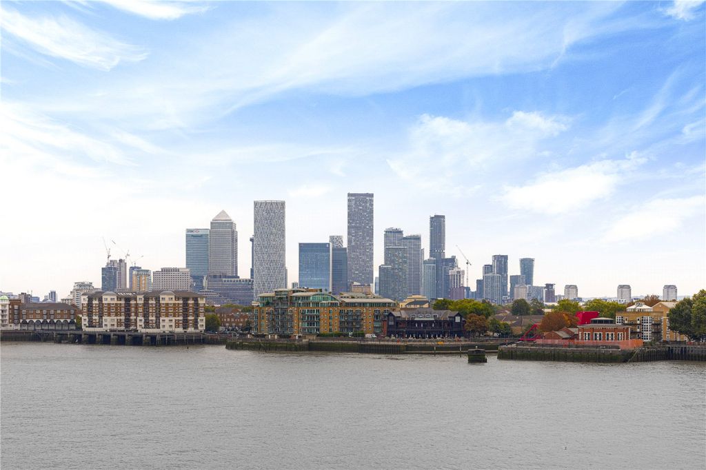 Property photo 2 of 13 Picture No. 12