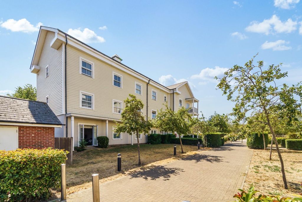 Property photo 1 of 14 Sherbrook Way