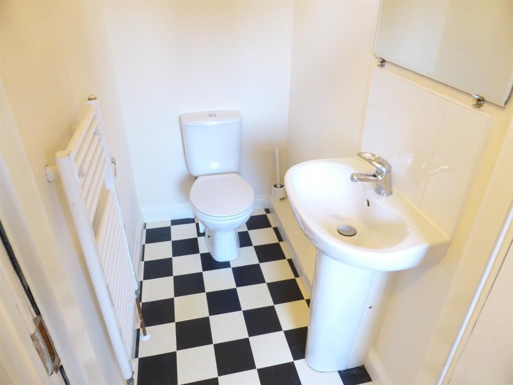 Property photo 3 of 9