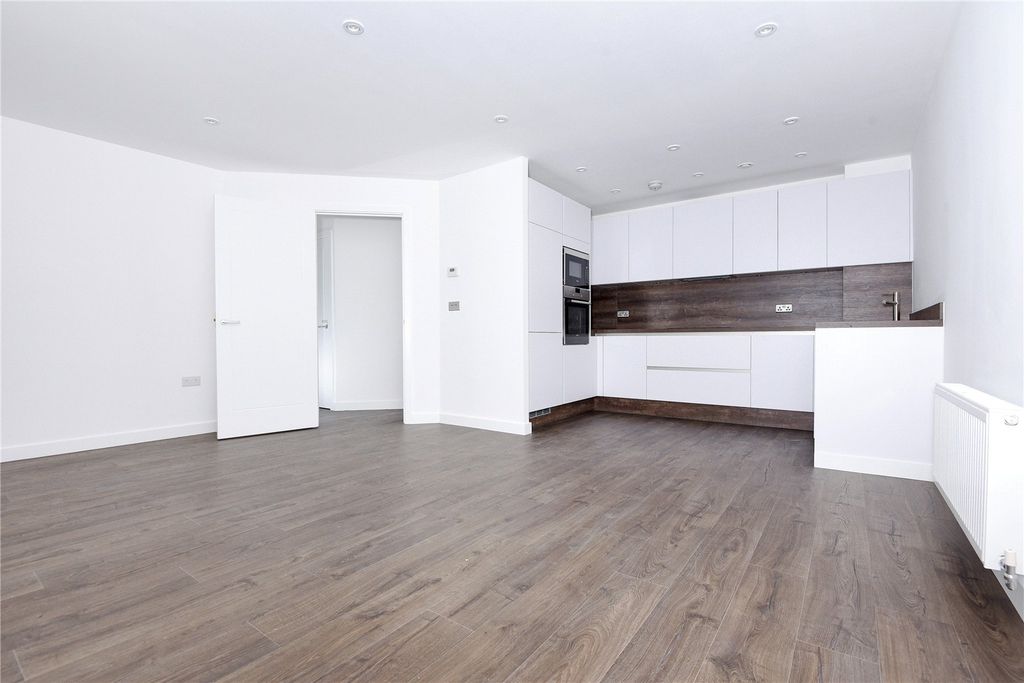 Property photo 3 of 8 Open Plan Living