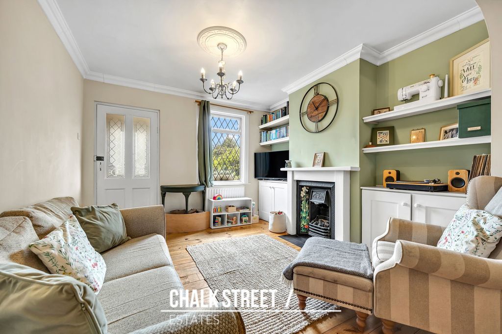 Property photo 3 of 18