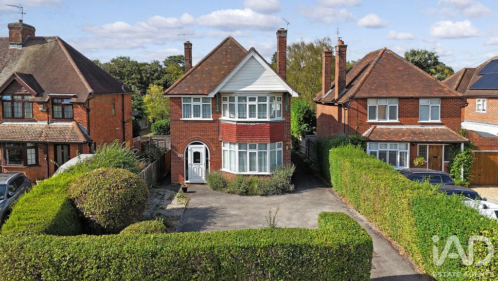 Property photo 1 of 31